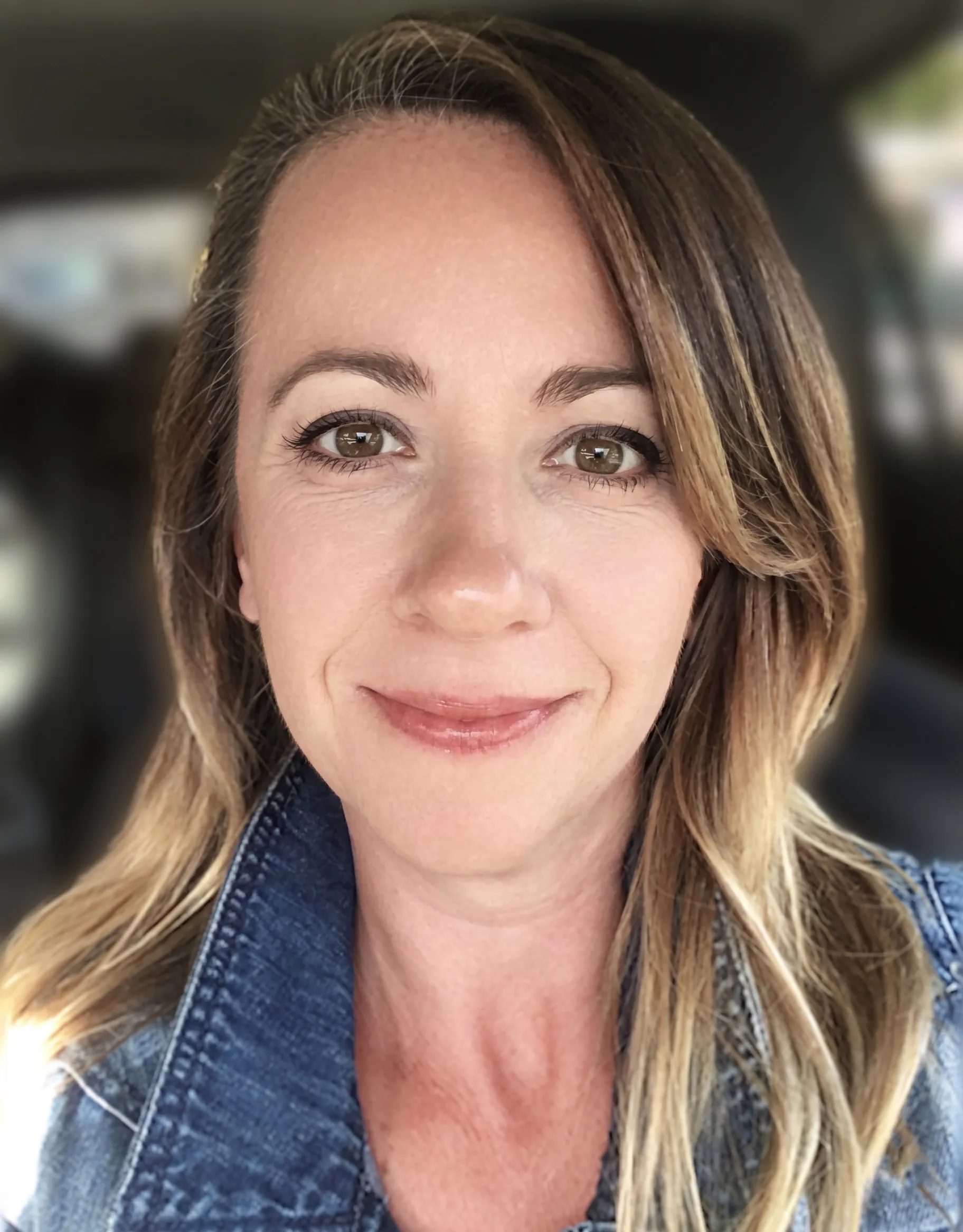 Aurélie Buscoz — Consultante en numérologie stratégique® dans le développement personnel et professionnel